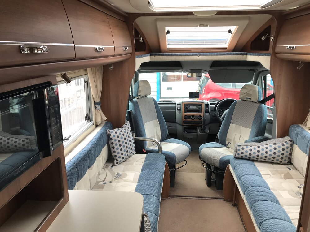 AutoSleeper Stanton 2013 Motorhome Luxury 2 Berth MercedesBenz